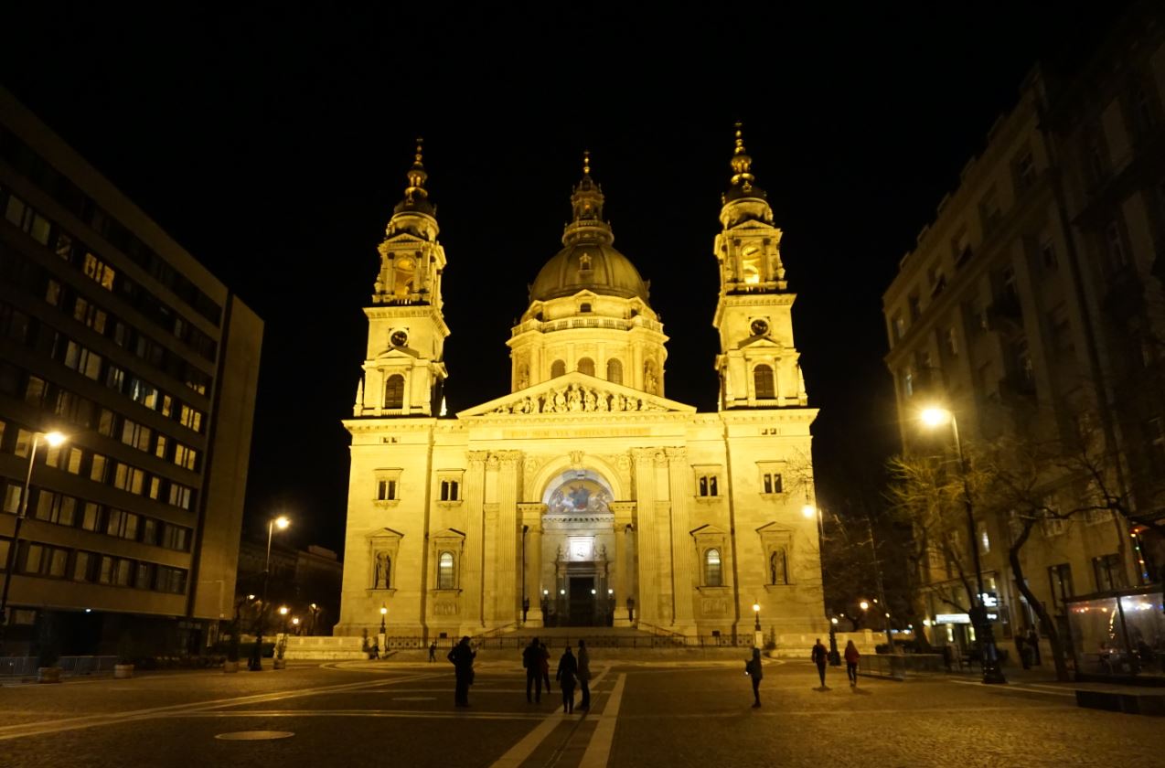 Saint Stephen&rsquo;s Basilica at Night